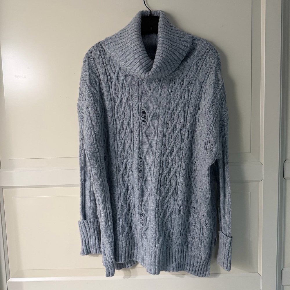 Free People Distressed Complex Cable Knit Turtleneck Sweater Small 41472 - Picture 3 of 9